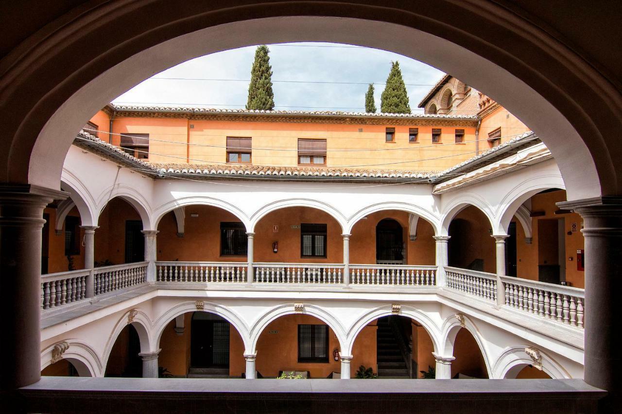 Apartamentos Palacio De Los Jeronimos غرناطة المظهر الخارجي الصورة